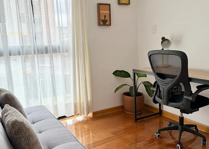 Cozy Near Downtown Apartamento *